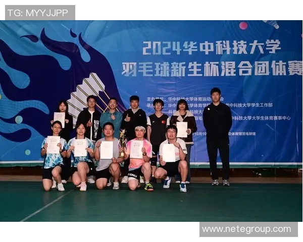 羽毛球专题:聚焦上海羽毛球队的团队协作 羽毛球专题:聚焦上海羽毛球队的团队协作