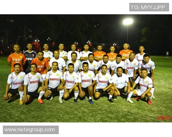 上海羽毛球队转型之路:从传统强队到新兴力量的深度解析 上海羽毛球队转型之路:从传统强队到新兴力量的深度解析